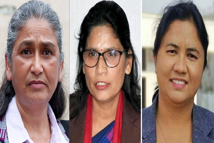 three women of uml-1765877116.webp